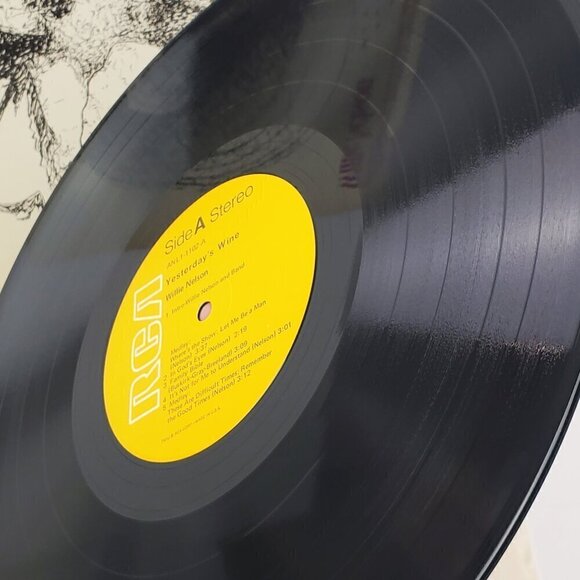 Willie Nelson Yesterday's Wine Vinyl Record 1971 RCA ANL1-1102 Country Stereo - Picture 9 of 9
